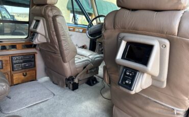 Gmc-vandura-sherrod-conversion-van-slx-series-1995-green-17