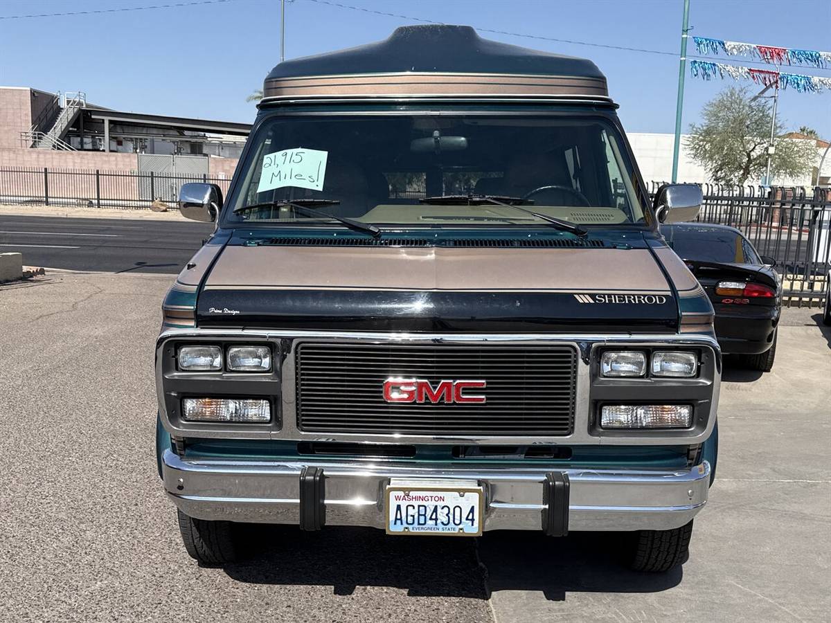 Gmc-vandura-sherrod-conversion-van-slx-series-1995-green-2