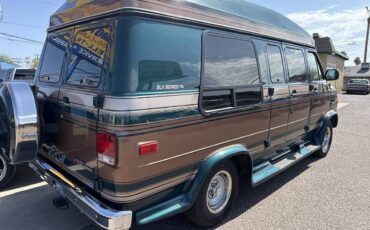 Gmc-vandura-sherrod-conversion-van-slx-series-1995-green-7