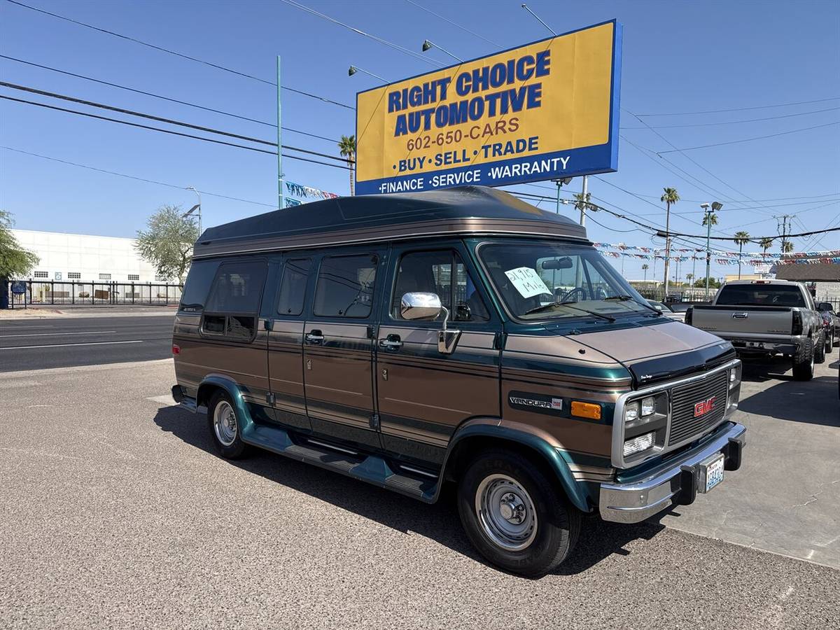 Gmc-vandura-sherrod-conversion-van-slx-series-1995-green