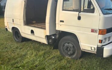 Gmc-w4s-tk-diesel-1993-white-3