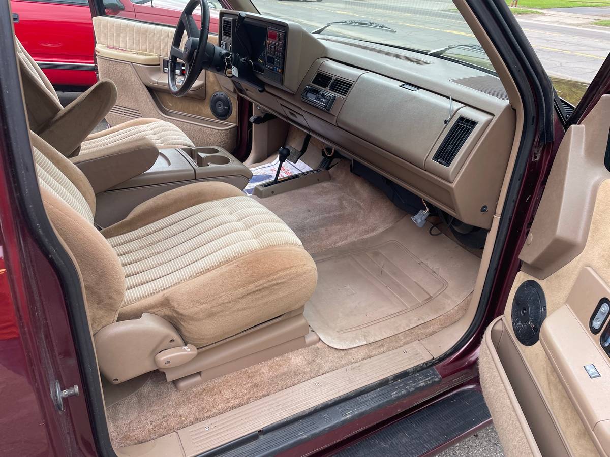 Gmc-yukon-1994-8