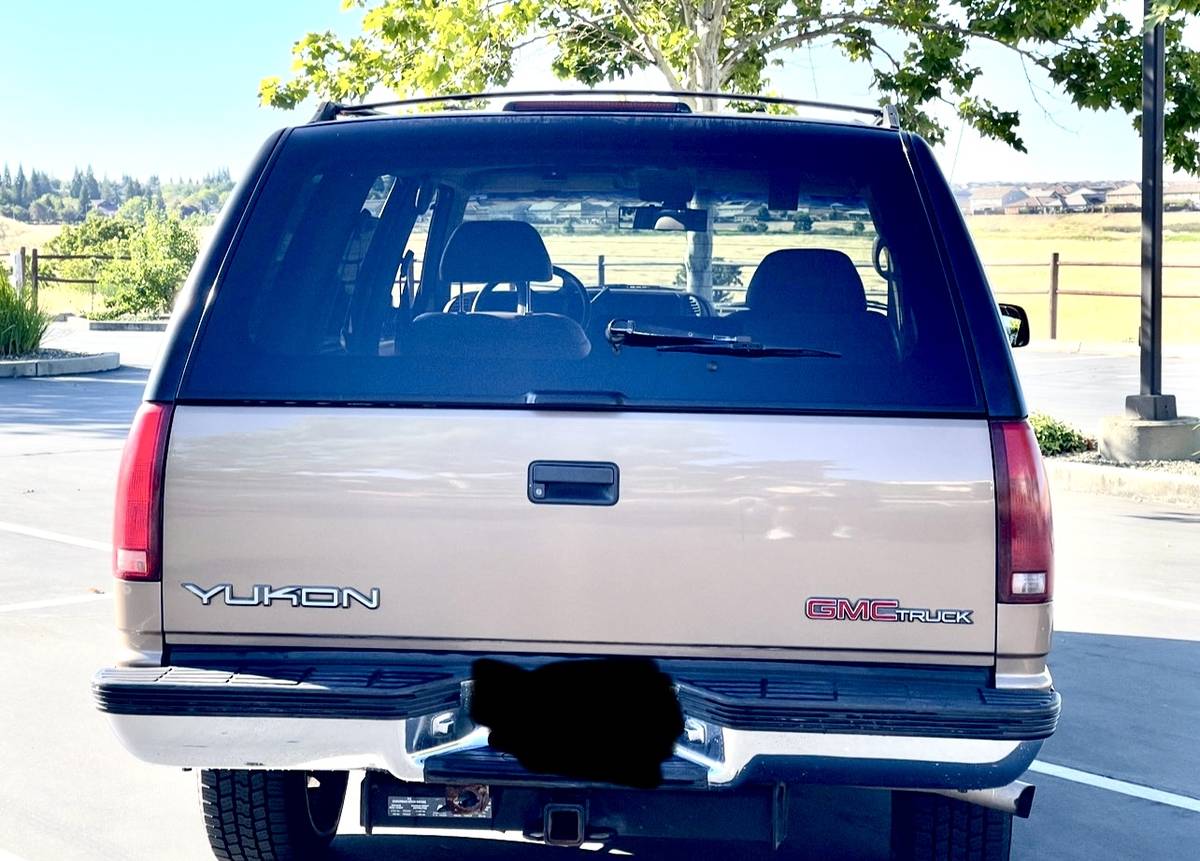 Gmc-yukon-slt-1995-brown