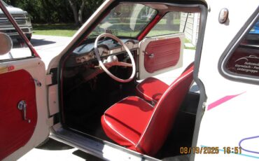 Goggomobole-ts250-coupe-1967-white-20