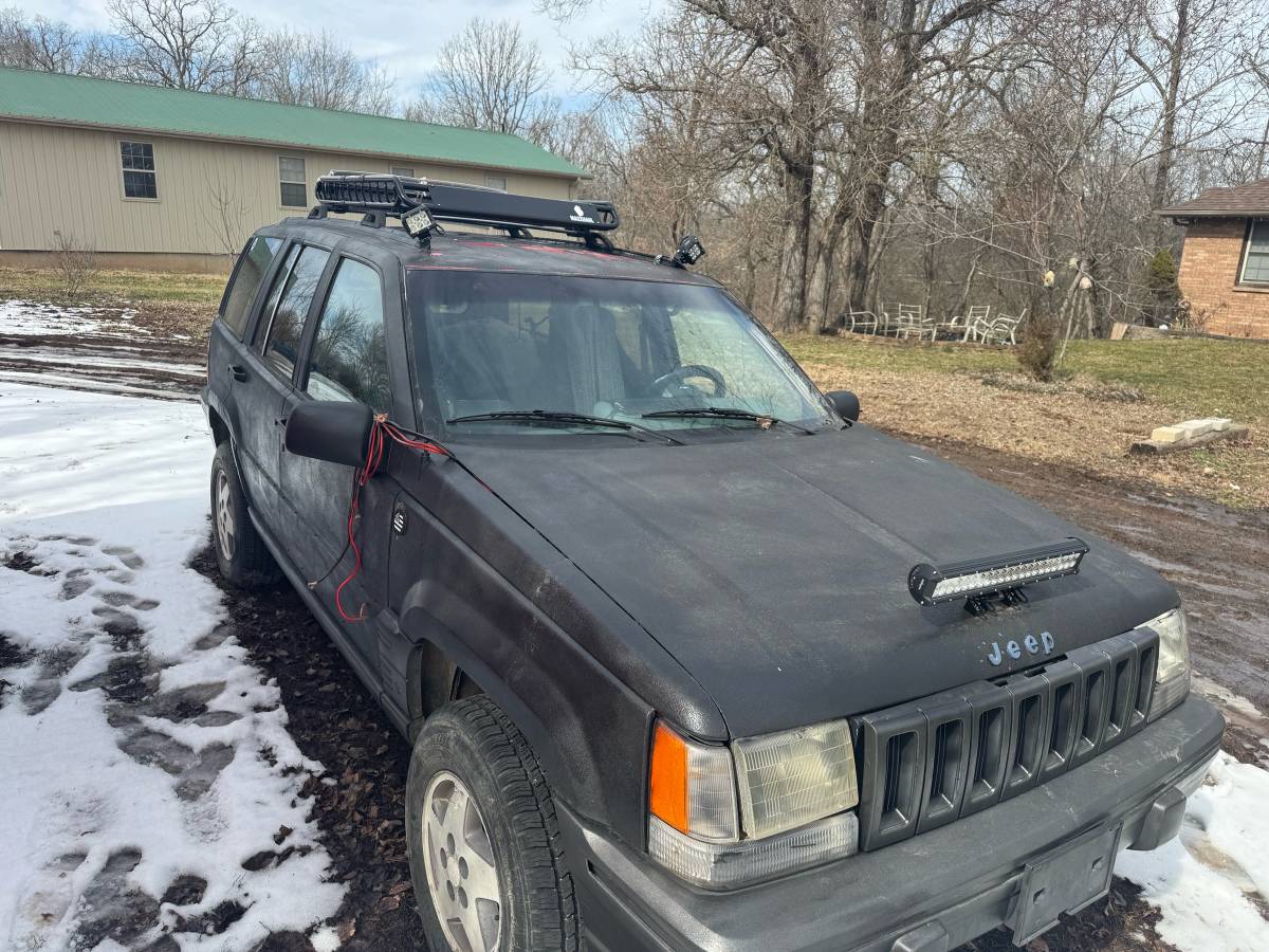 Grand-jeep-cherokee-1994-black-2
