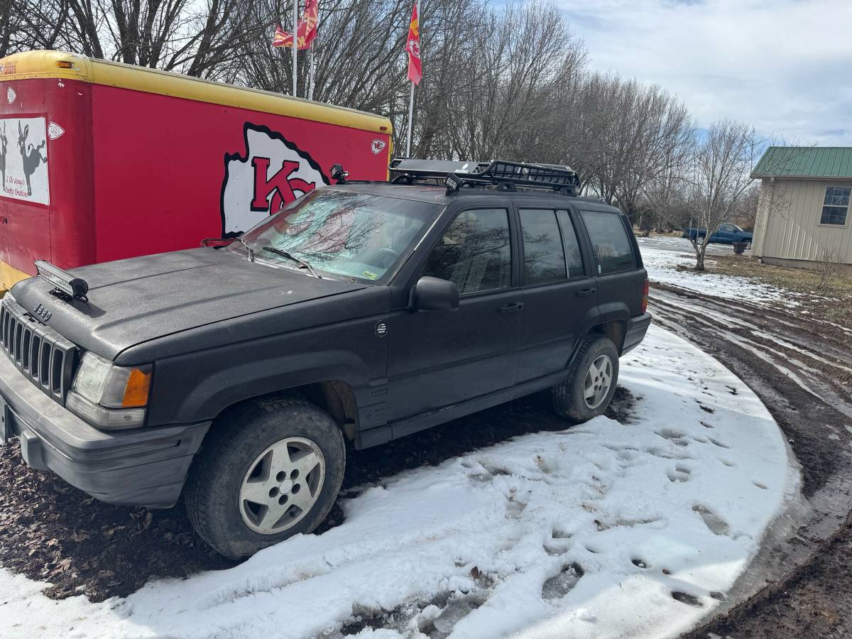 Grand-jeep-cherokee-1994-black-7