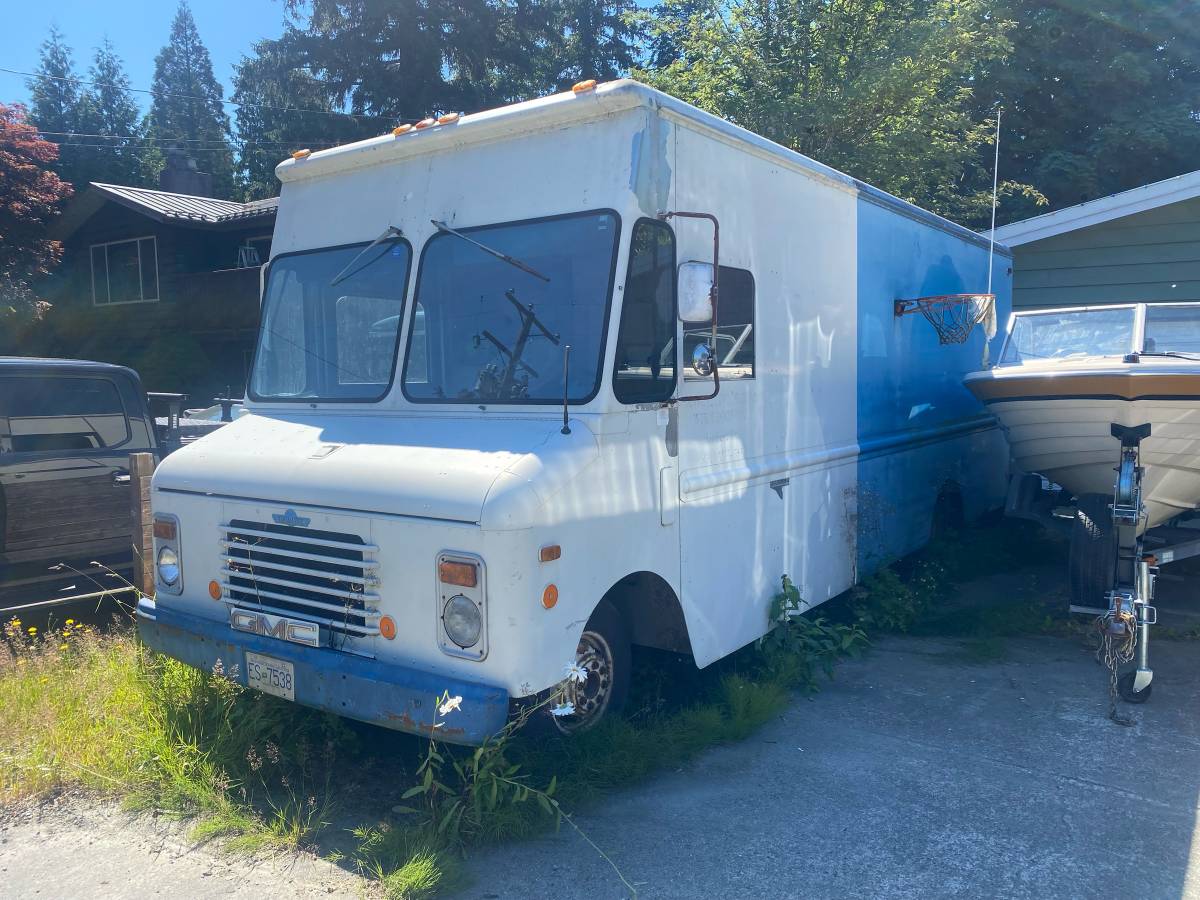 Grumman-kurbmaster-20-box-diesel-1986-1