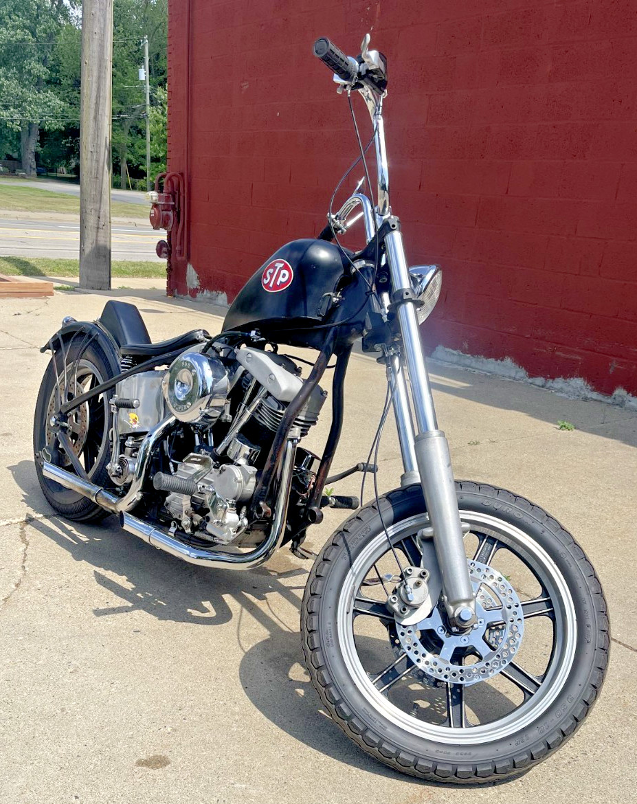 Harley-Davidson-Chopper-1949-2