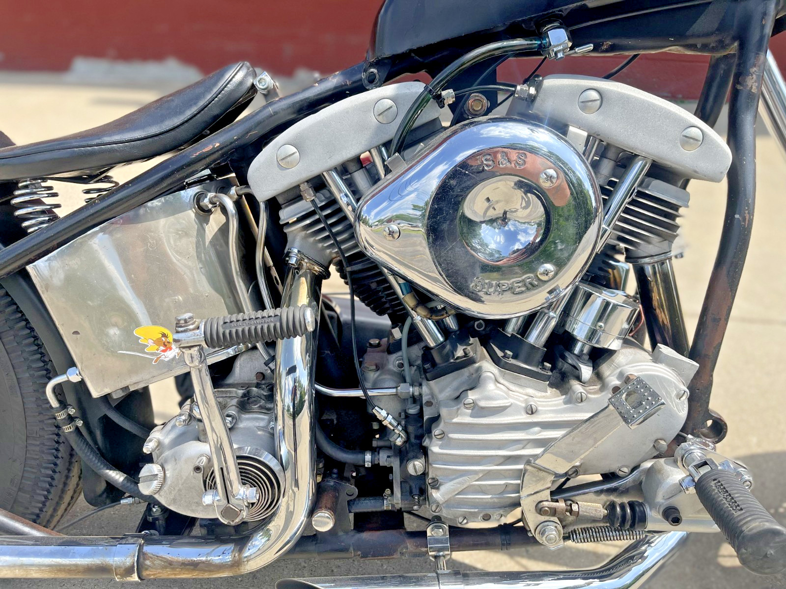 Harley-Davidson-Chopper-1949-3