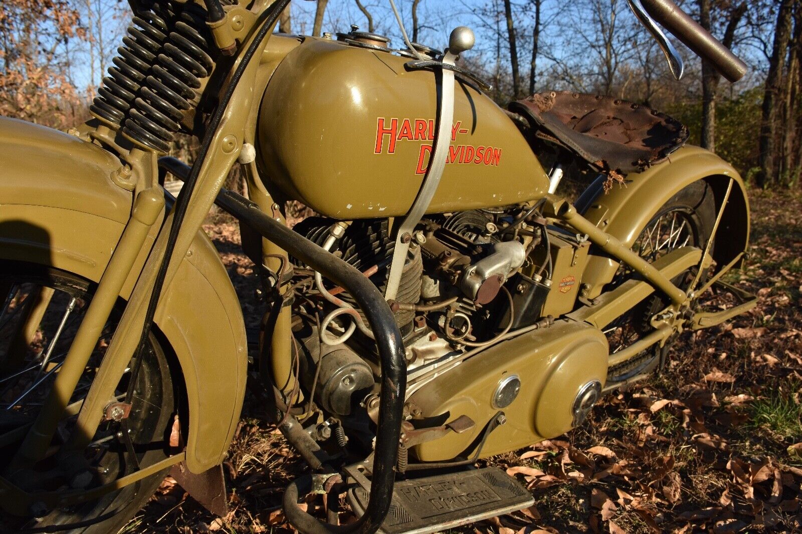 Harley-Davidson-Duo-Glide-FL-1930-15