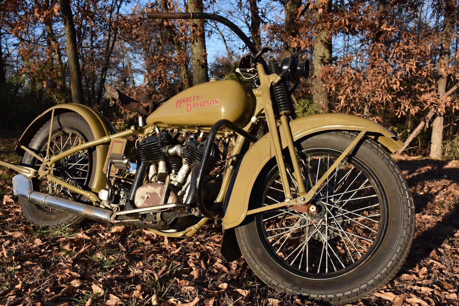 Harley-Davidson-Duo-Glide-FL-1930-3
