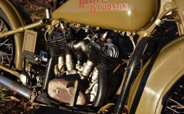 Harley-Davidson-Duo-Glide-FL-1930-5
