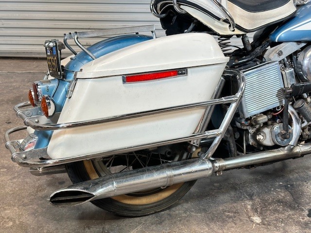 Harley-Davidson-Electra-Glide-FLH-Shovelhead-1967-24