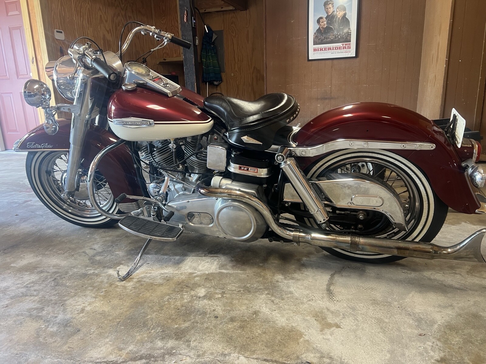 Harley-Davidson-FL-1969-2