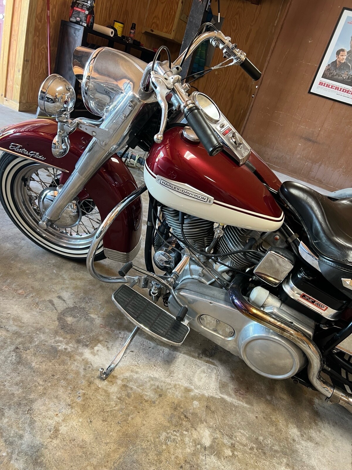 Harley-Davidson-FL-1969-5