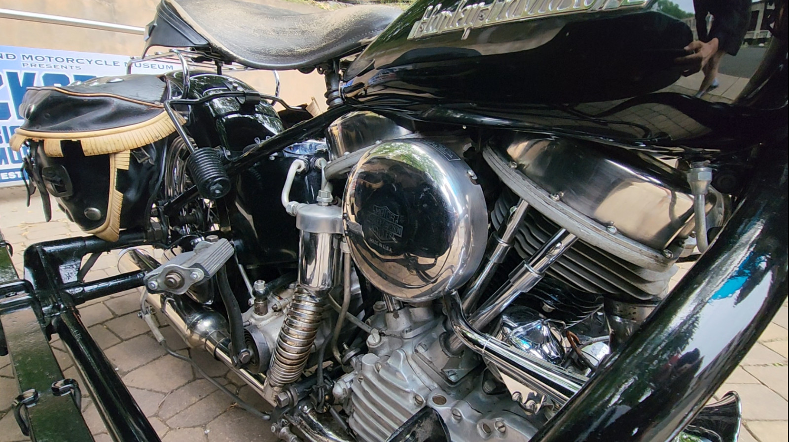 Harley-Davidson-FL-S-PANHEAD-1954-15