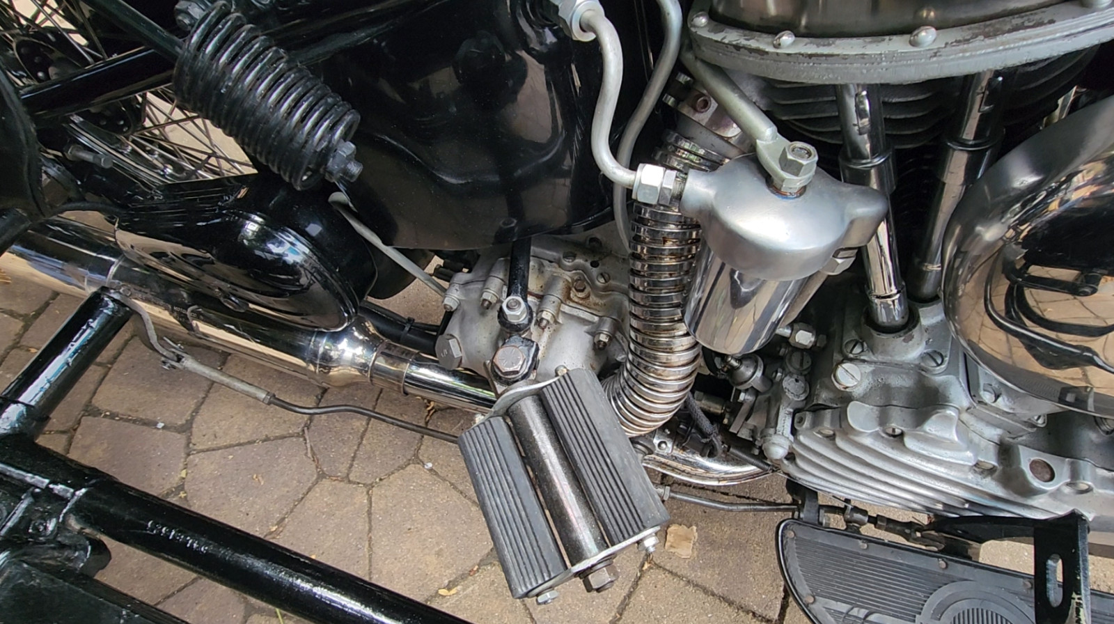 Harley-Davidson-FL-S-PANHEAD-1954-38