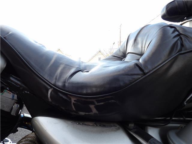 Harley-Davidson-FLHTC-90-YEAR-ANNIVERSARY-1993-18