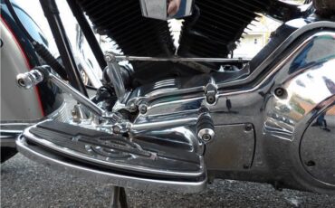 Harley-Davidson-FLHTC-90-YEAR-ANNIVERSARY-1993-21