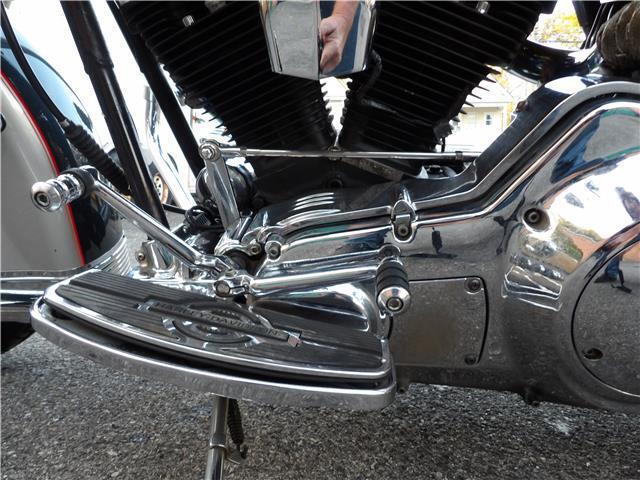 Harley-Davidson-FLHTC-90-YEAR-ANNIVERSARY-1993-21
