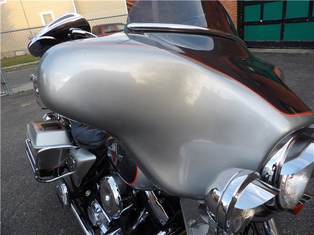 Harley-Davidson-FLHTC-90-YEAR-ANNIVERSARY-1993-28