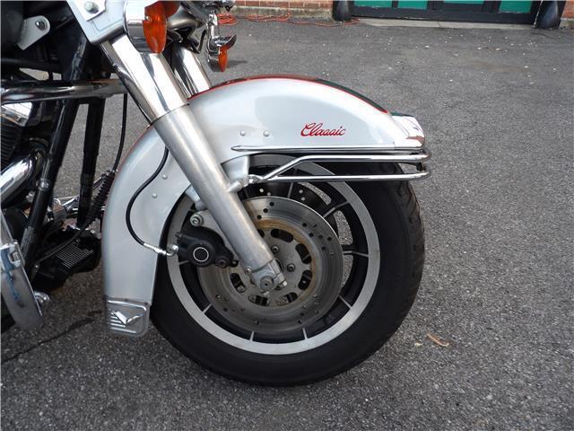 Harley-Davidson-FLHTC-90-YEAR-ANNIVERSARY-1993-29