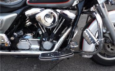 Harley-Davidson-FLHTC-90-YEAR-ANNIVERSARY-1993-36