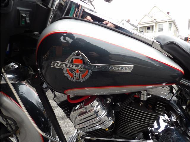 Harley-Davidson-FLHTCU-ULTRA-ELECTRA-1993-25