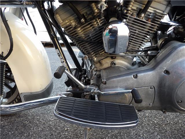 Harley-Davidson-FLHTP-POLICE-1986-20