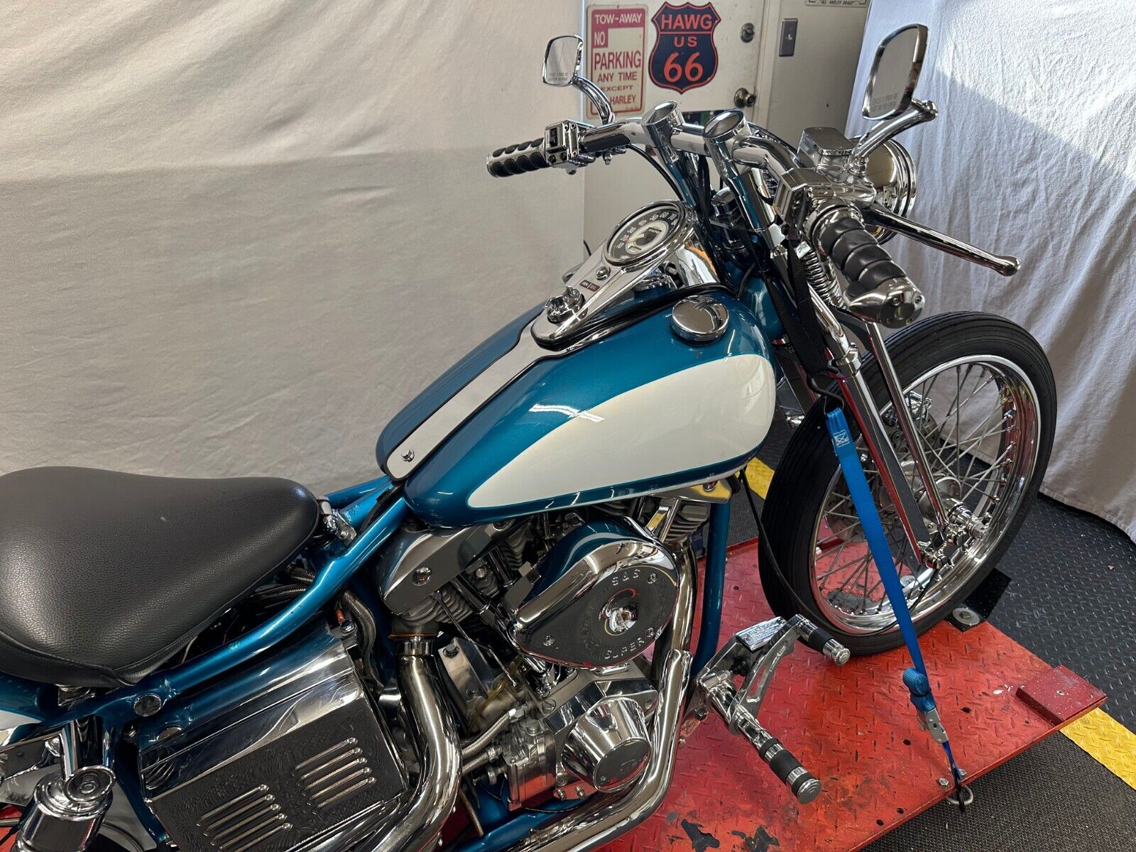 Harley-Davidson-FXR-1980-24