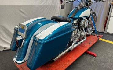 Harley-Davidson-FXR-1980-4