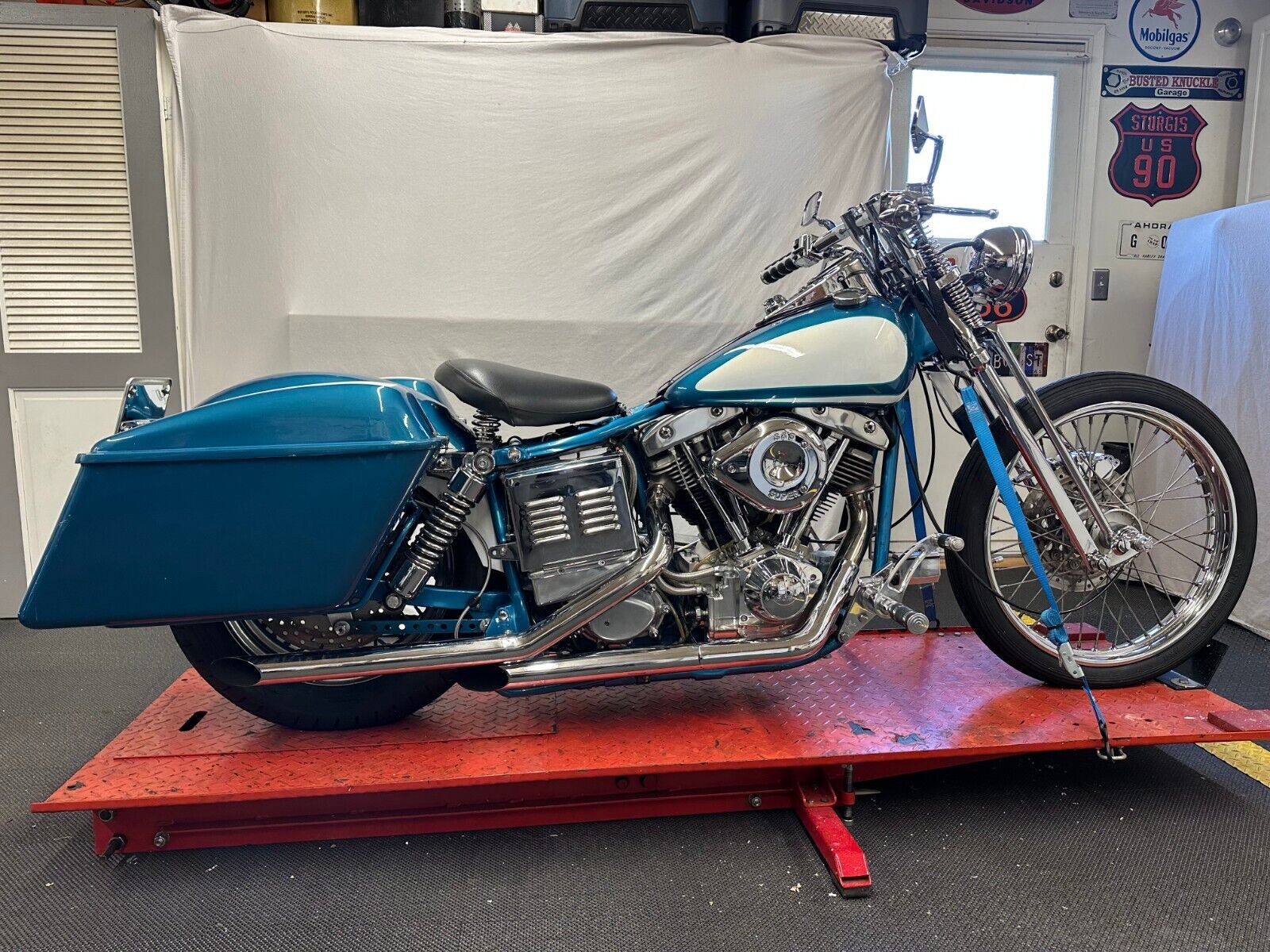 Harley-Davidson-FXR-1980