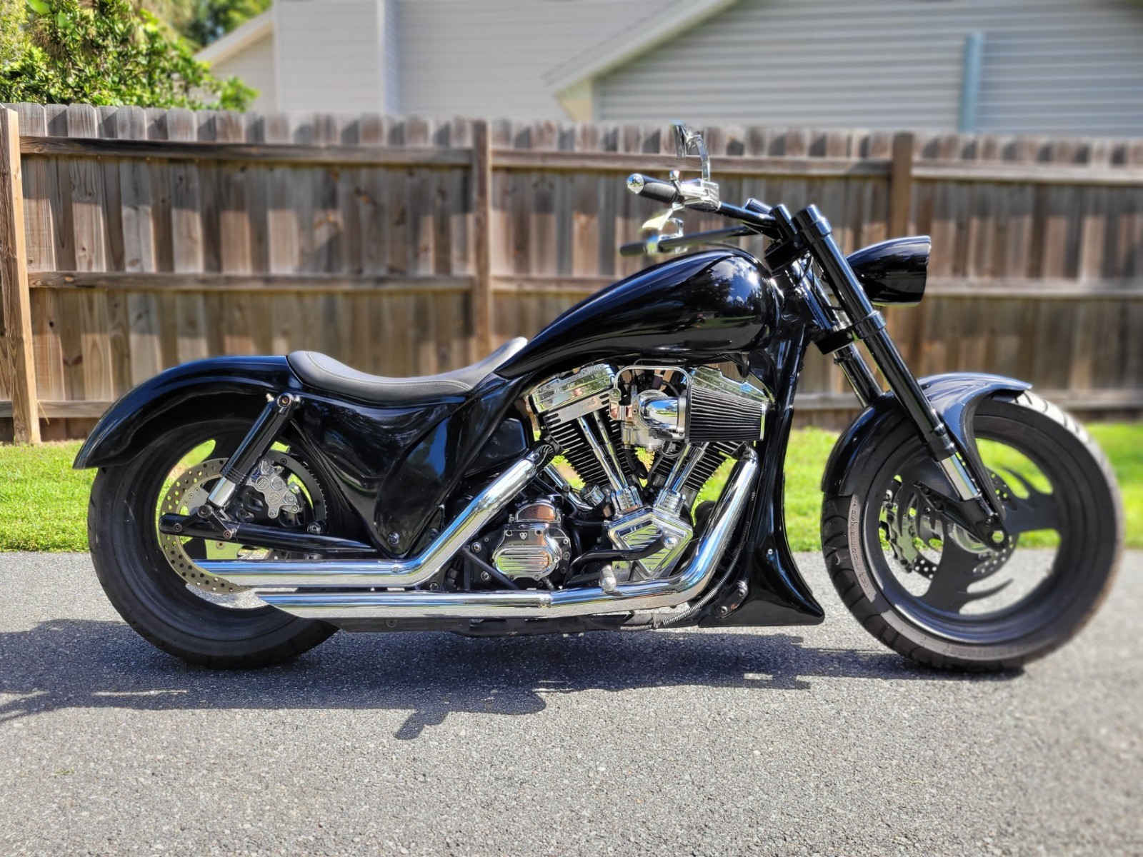 Harley-Davidson-FXR-1993