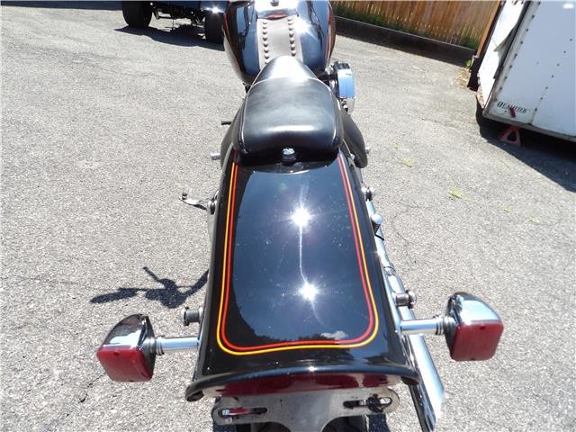 Harley-Davidson-FXSTS-1990-10