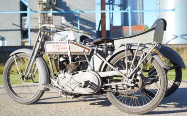 Harley-Davidson-J-1915-1