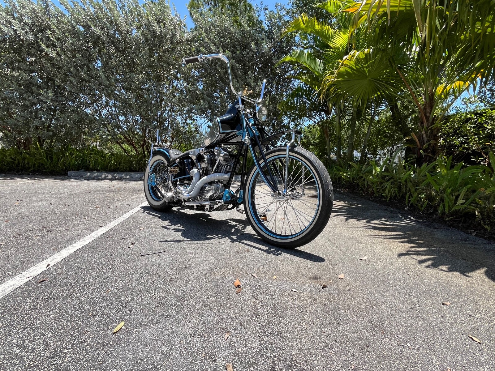 Harley-Davidson-Knucklehead-FL-1941-2
