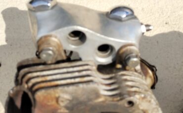 Harley-Davidson-Knucklehead-Heads-1946-10