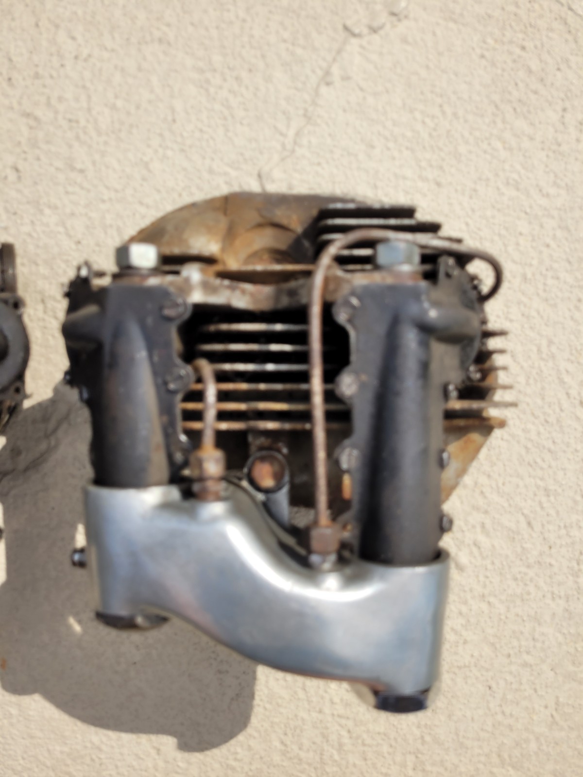 Harley-Davidson-Knucklehead-Heads-1946-5