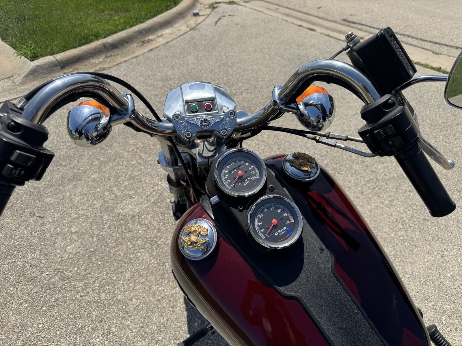 Harley-Davidson-Low-Rider-1985-3