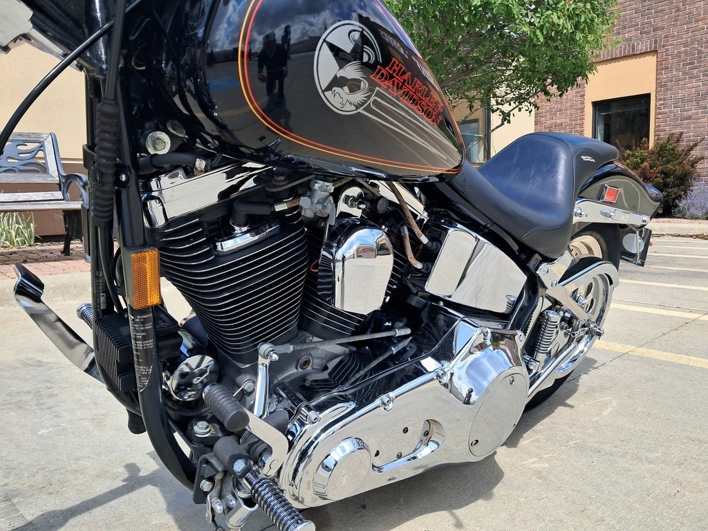 Harley-Davidson-Softail-1992-6