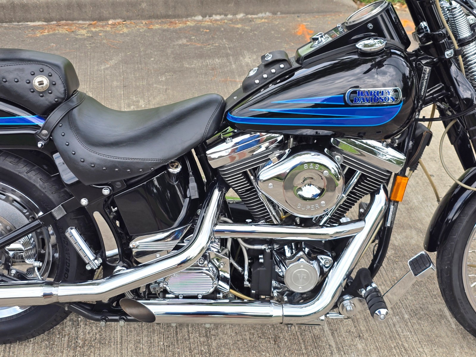 Harley-Davidson-Softail-1995-25