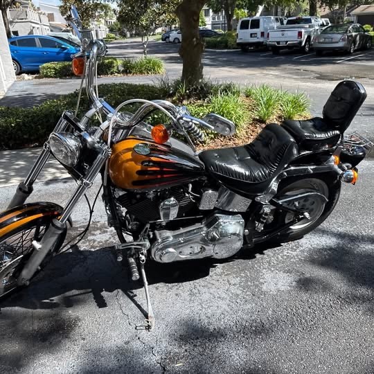 Harley-Davidson-Softail-1995