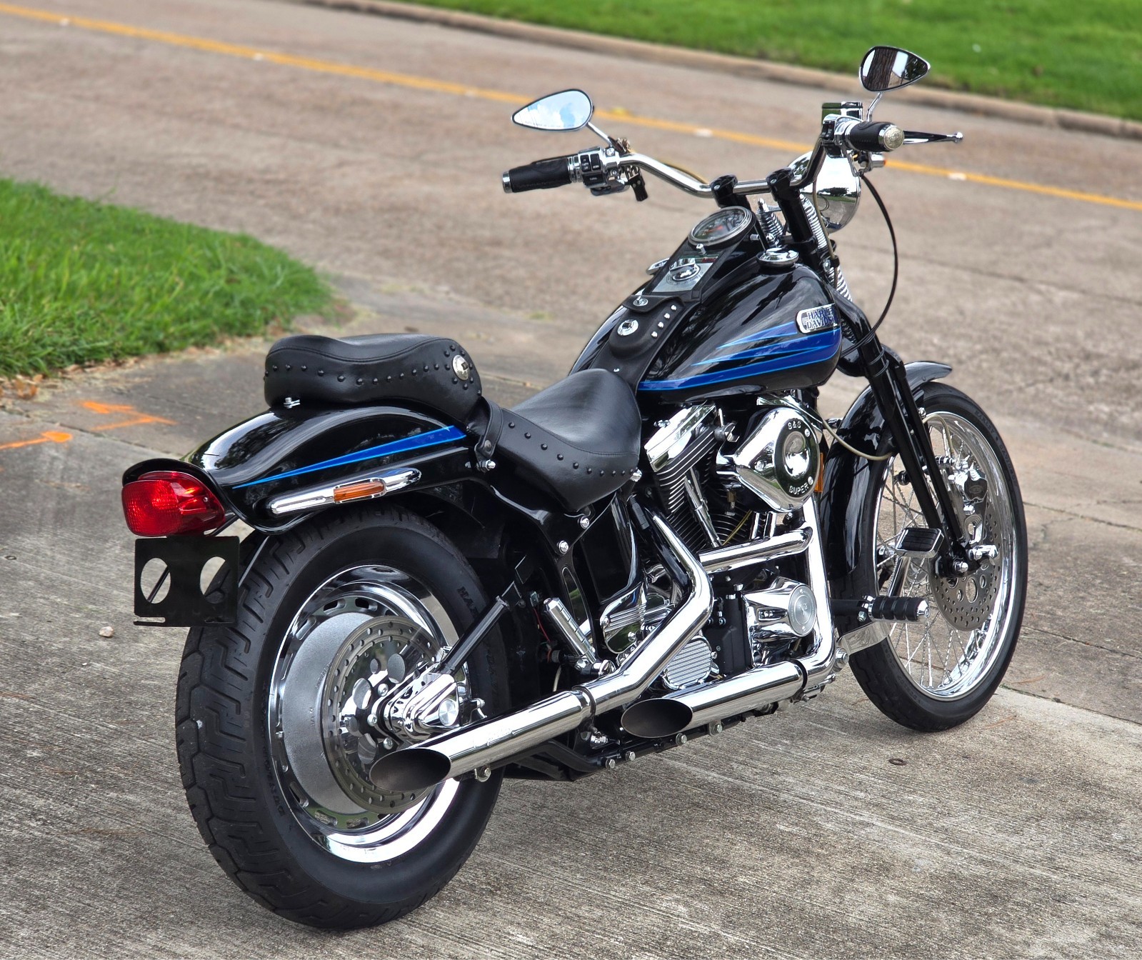 Harley-Davidson-Softail-1995-4
