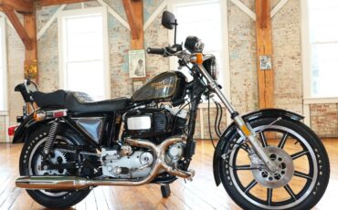 Harley-Davidson-Sportster-1979-3