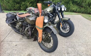 Harley-Davidson-Touring-1942-7