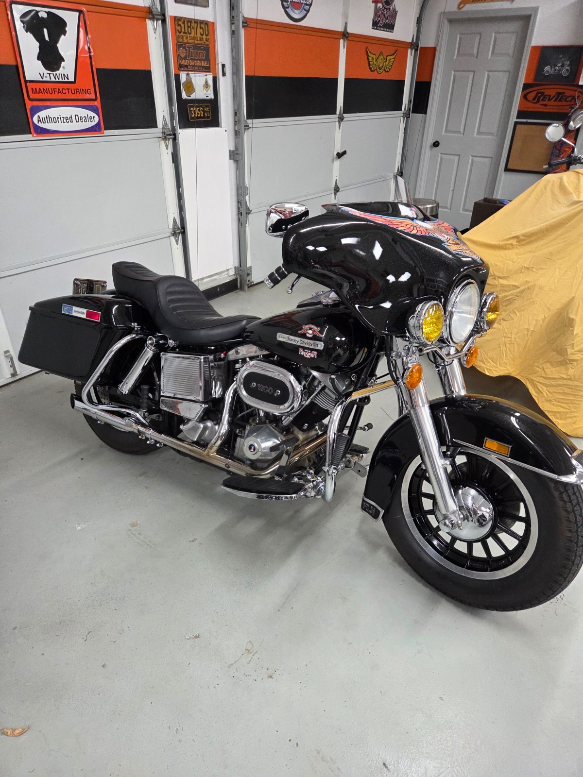 Harley-Davidson-Touring-1976