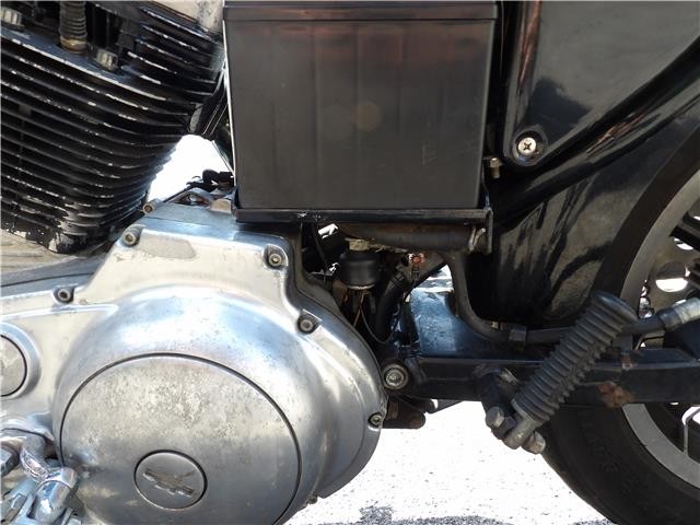 Harley-Davidson-XLH-883-1987-14