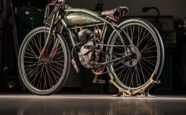 Harley-Davidson-board-track-1920-2