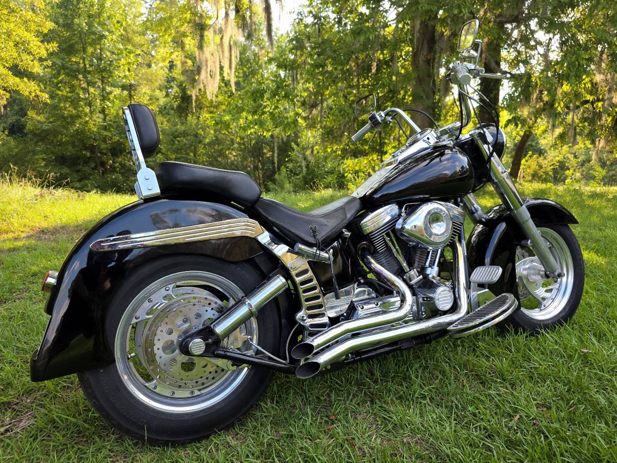Harley-heritage-softail-flst-1989-1