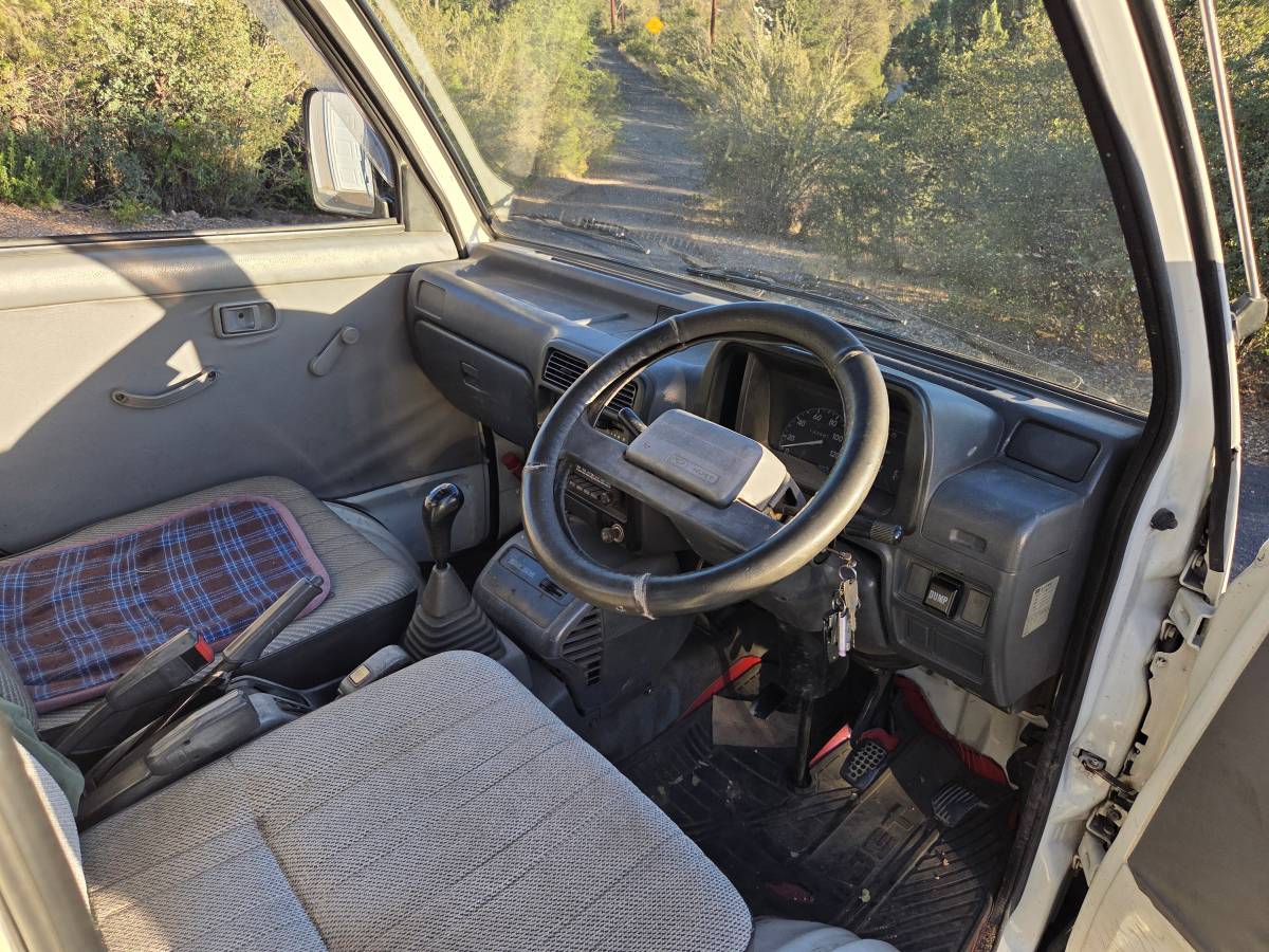 Hijet-s83p-1993-white-2